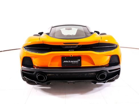 New 2026 McLaren GTS RWD image 4