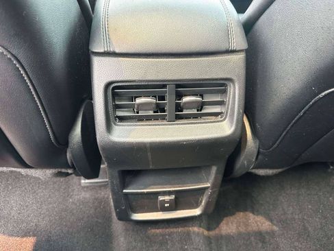 Used 2019 Ford Edge SEL w/ Equipment Group 201A AWD/4WD image 12
