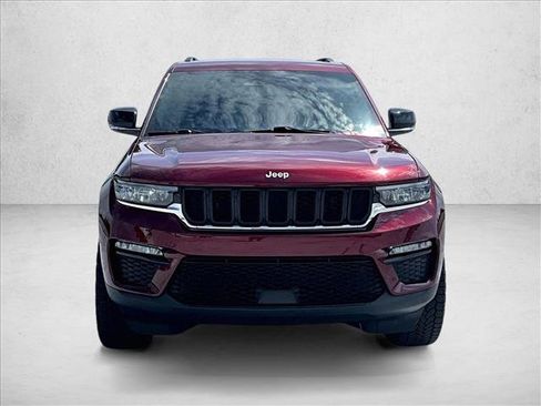Used 2024 Jeep Grand Cherokee Limited w/ Trailer Tow Package AWD/4WD image 3
