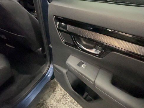 Used 2025 Honda CR-V EX-L image 23