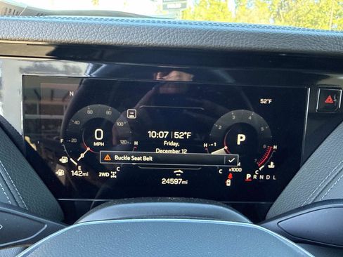 Used 2025 GMC Yukon Denali image 34