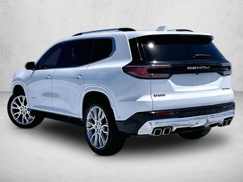 Used 2024 GMC Acadia Denali w/ Super Cruise Package FWD image 13
