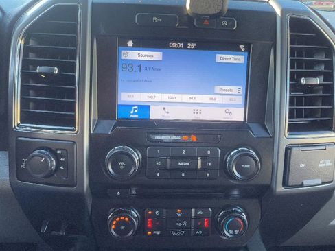 Used 2018 Ford F150 XLT w/ Equipment Group 302A Luxury image 17