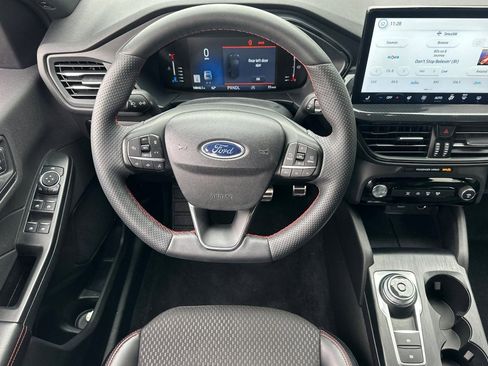 Used 2023 Ford Escape ST-Line w/ Tech Pack #1 image 27