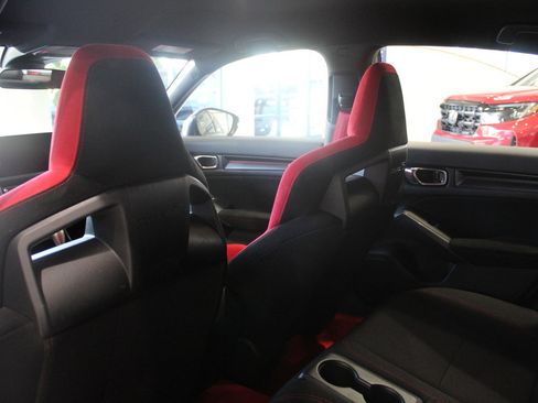 Certified 2024 Honda Civic Type R image 12