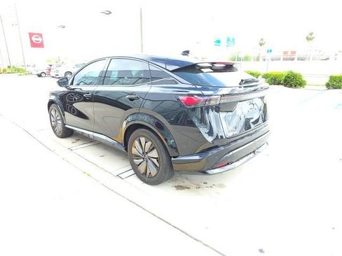 Used 2024 Nissan Ariya AWD image 6