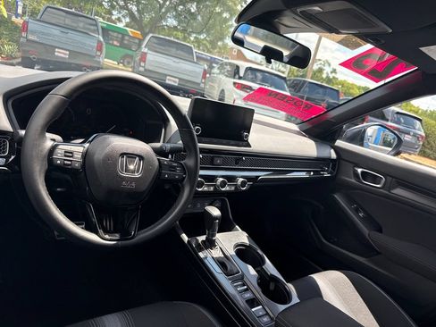 Used 2025 Honda Civic Sport image 23