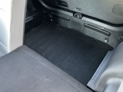 Used 2025 Kia Soul LX w/ LX Technology Package image 17