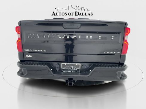 Used 2022 Chevrolet Silverado 1500 Custom RWD image 9
