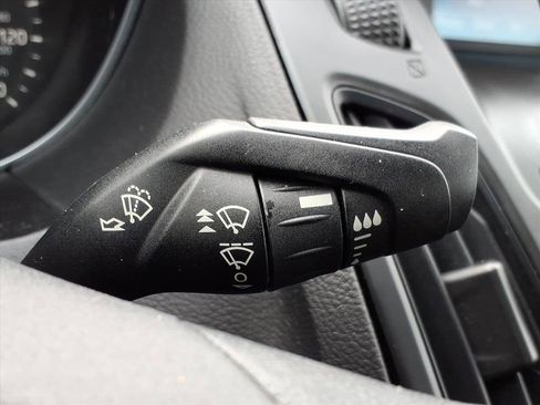 Used 2017 Ford Focus SE image 23