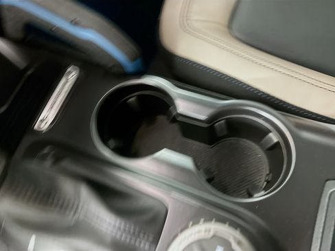 Used 2024 Ford Bronco Wildtrak image 27