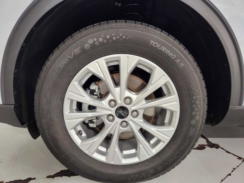 Used 2025 Ford Escape Active AWD/4WD image 8
