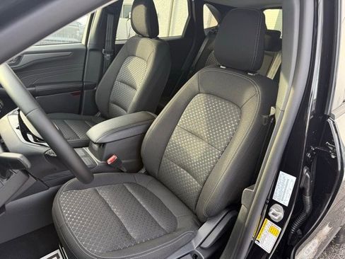 Used 2026 Ford Escape Active w/ Cold Weather Package image 24