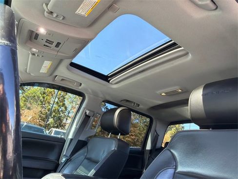 Used 2018 GMC Sierra 3500 Denali w/ Duramax Plus Package image 31