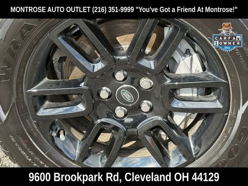 Used 2025 Land Rover Defender 110 S image 10