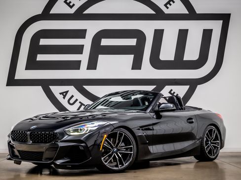 Used 2020 BMW Z4 sDrive30i w/ M Sport Package RWD image 1