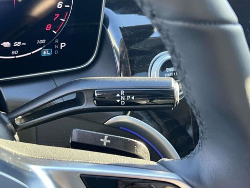 Used 2025 Mercedes-Benz GLC 350e 4MATIC image 19