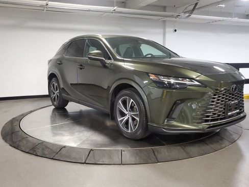 Used 2023 Lexus RX 350 Premium w/ Accessory Package AWD/4WD image 4