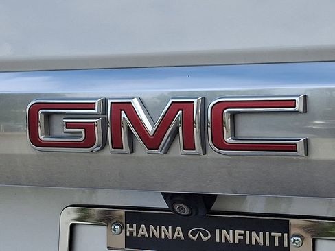 Used 2023 GMC Yukon Denali image 31