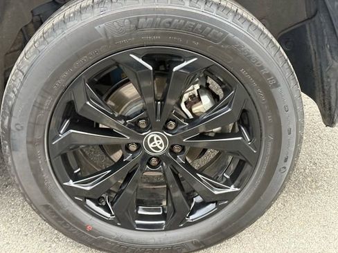 Certified 2024 Toyota RAV4 SE image 33