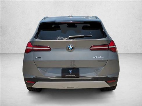 Used 2025 BMW X3 xDrive30i w/ Convenience Package image 8