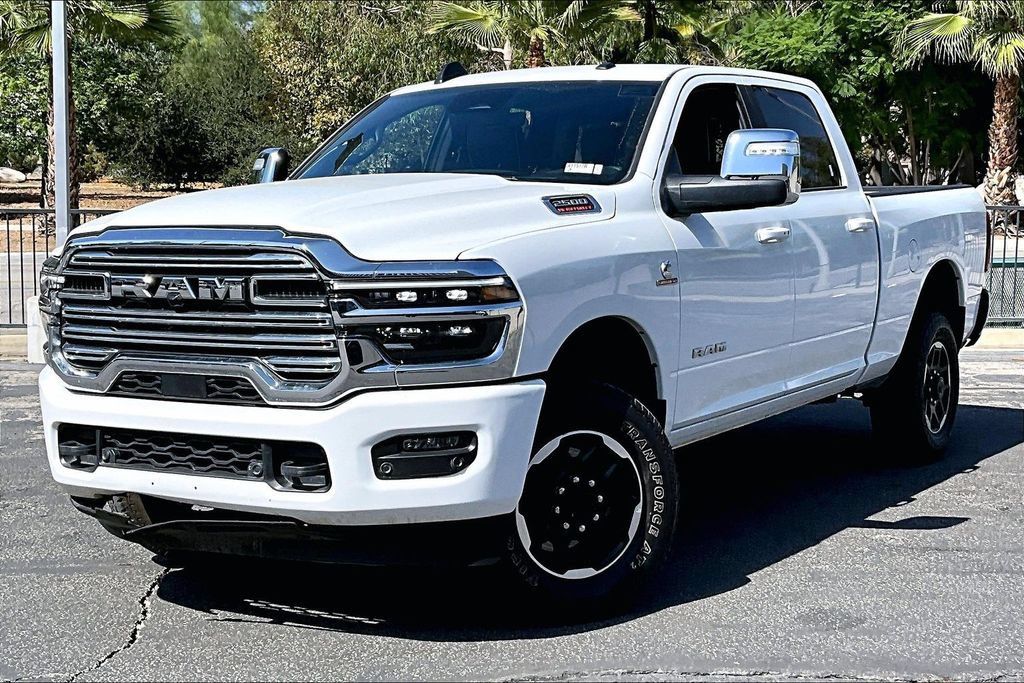 Certified 2026 RAM 2500 Laramie AWD/4WD image 2