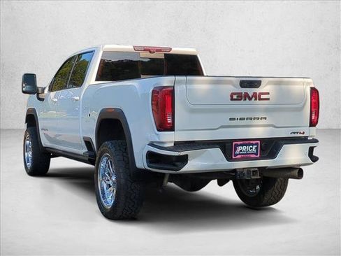 Used 2021 GMC Sierra 2500 AT4 w/ AT4 Premium Plus Package AWD/4WD image 8