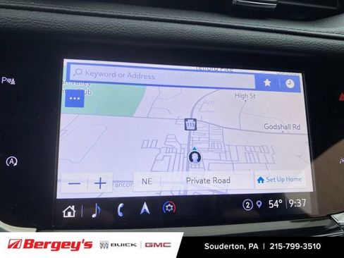 Used 2025 Cadillac XT6 Premium Luxury image 15