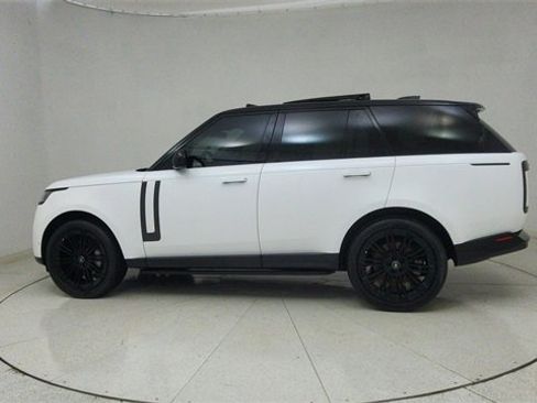 Used 2023 Land Rover Range Rover SE image 69