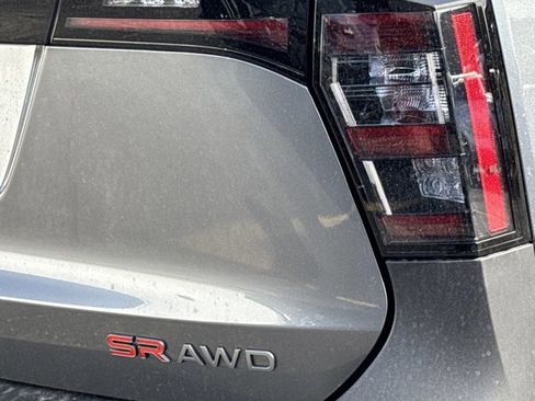 New 2025 Nissan Kicks SR image 11