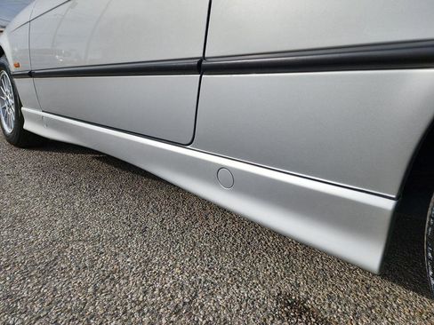 Used 1998 BMW 328i Convertible image 34