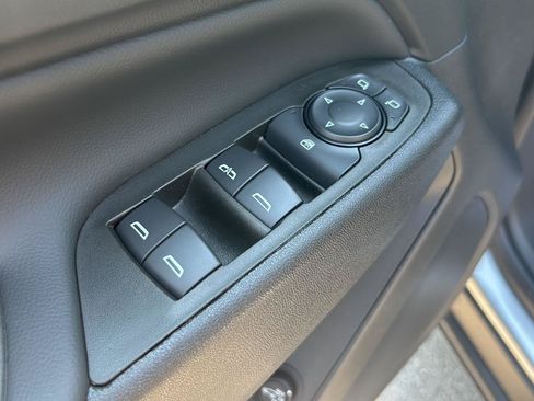 Used 2024 Chevrolet Equinox LT AWD/4WD image 20