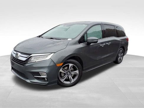 Used 2018 Honda Odyssey Touring image 2