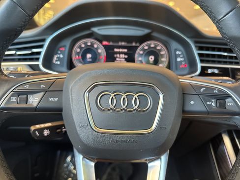 Used 2023 Audi Q7 2.0T Premium Plus AWD/4WD image 30