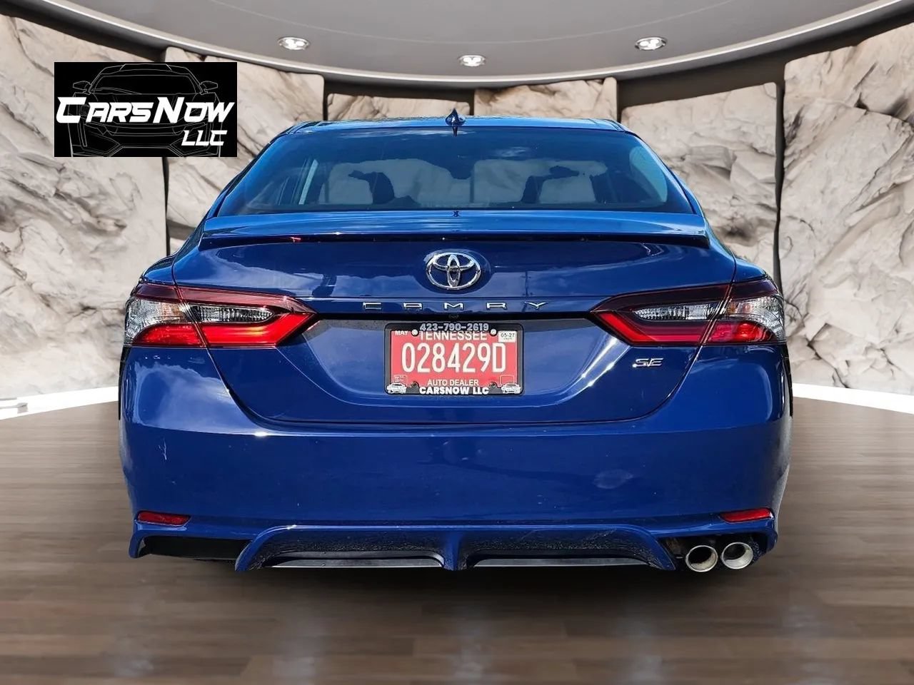 Used 2023 Toyota Camry SE FWD image 5