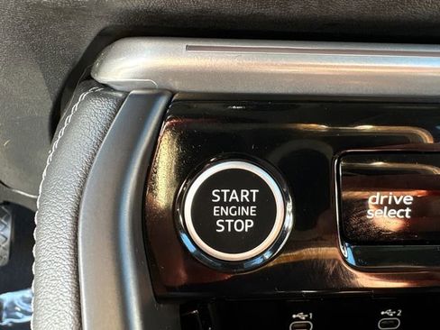 Used 2025 Audi Q5 2.0T Premium image 28