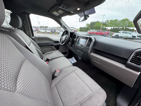 Used 2016 Ford F150 XLT w/ Equipment Group 302A Luxury RWD image 12