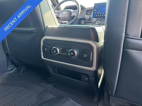 Used 2023 Ford Expedition Limited image 18