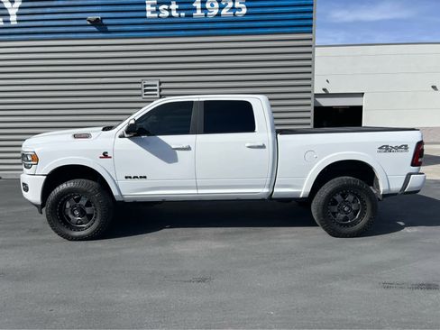 Used 2020 RAM 2500 Laramie image 12