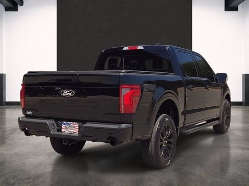 Used 2025 Ford F150 Lariat w/ Equipment Group 501A Mid AWD/4WD image 4