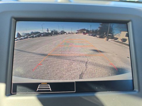 Used 2024 Chevrolet Equinox LT image 24