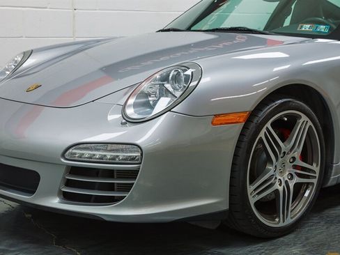 Used 2009 Porsche 911 Carrera 4S AWD/4WD image 5