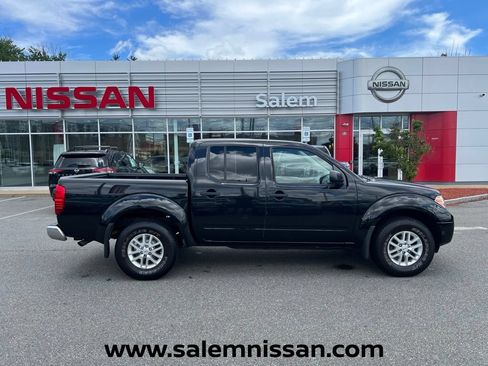 Used 2019 Nissan Frontier SV AWD/4WD image 8