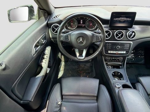 Used 2018 Mercedes-Benz CLA 250 image 15