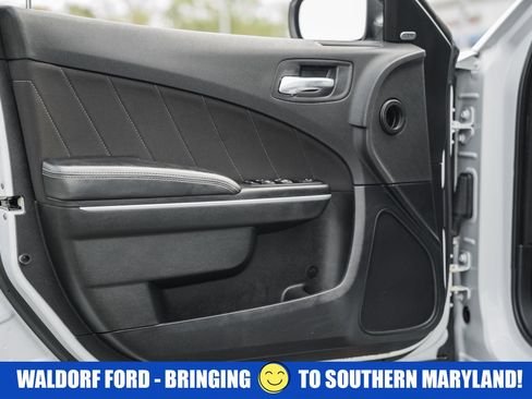 Used 2023 Dodge Charger SXT image 34