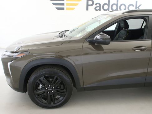 Used 2024 Chevrolet Trax ACTIV w/ Sunroof Package image 5