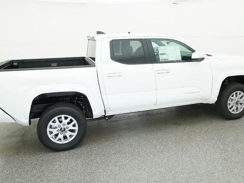 New 2025 Toyota Tacoma SR5 image 24