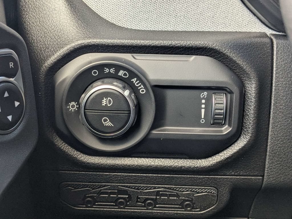 New 2026 Jeep Gladiator Sport AWD/4WD image 22