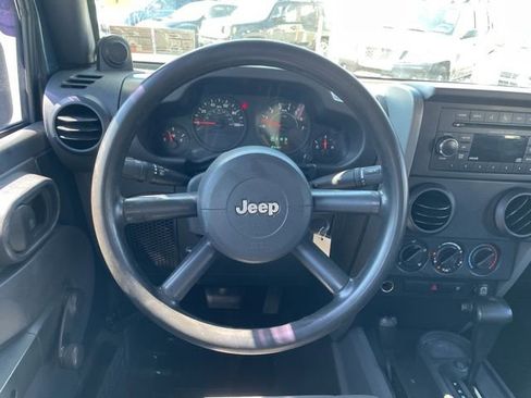 Used 2008 Jeep Wrangler Unlimited X w/ Trailer Tow Group AWD/4WD image 13