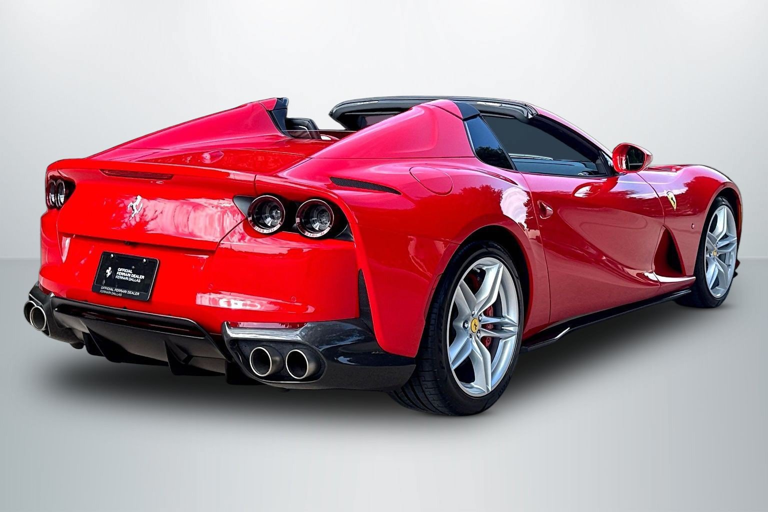 Used 2022 Ferrari 812 GTS RWD image 7